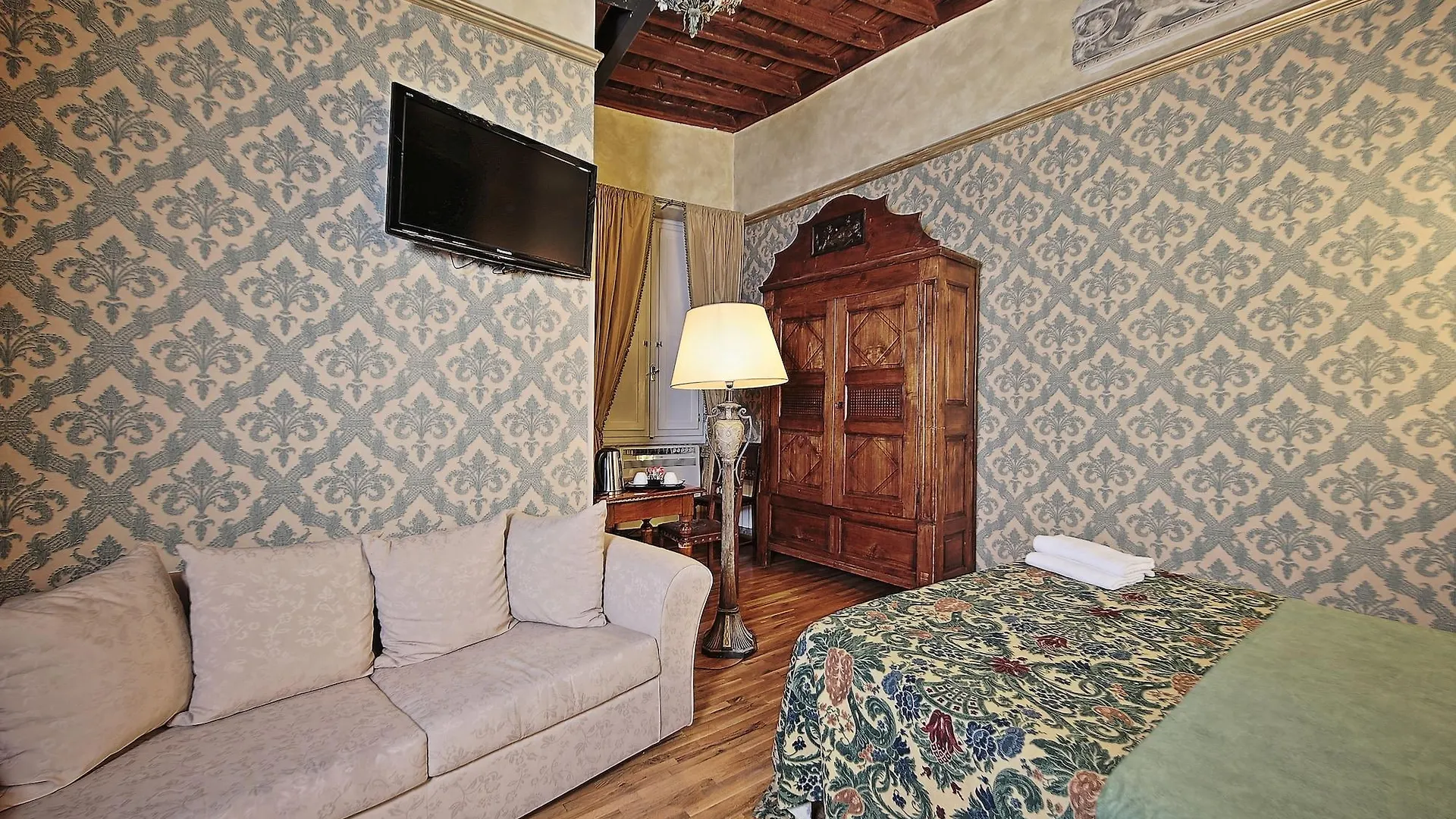 Antica Dimora Dell'Orso Bed & Breakfast Rome 2*,
